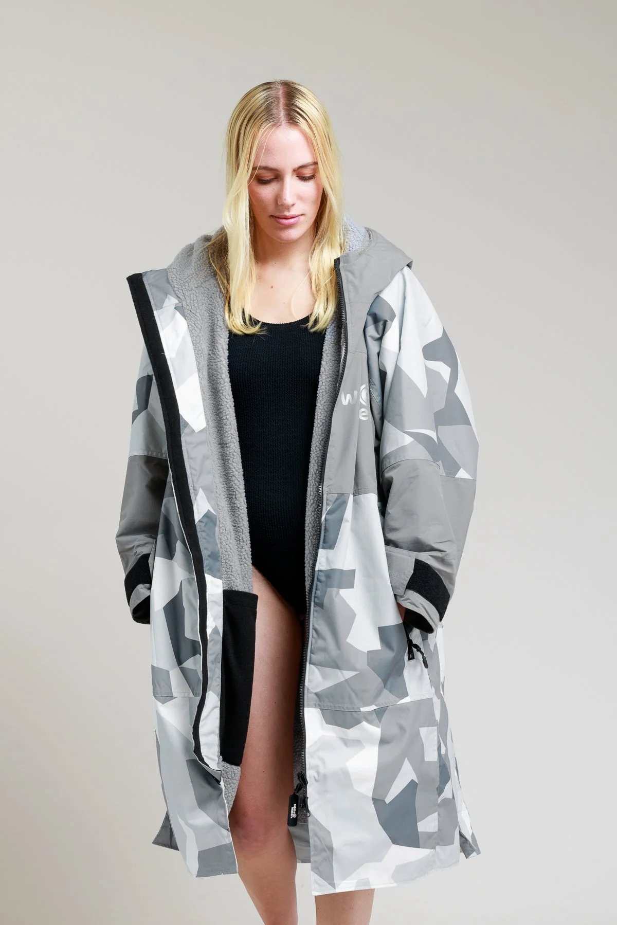 White Water Adults Hard Shell Robe - Arctic Camo - Image 6