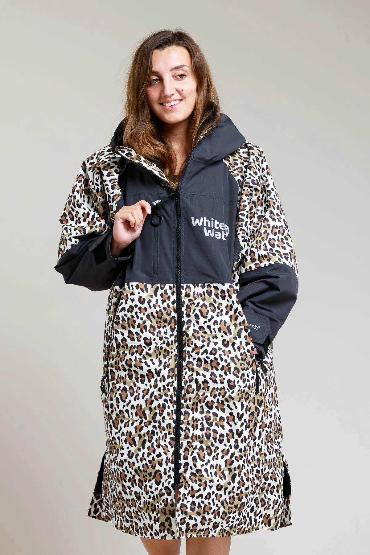 White Water Adults Hard Shell Robe - Leopard Print - Image 6