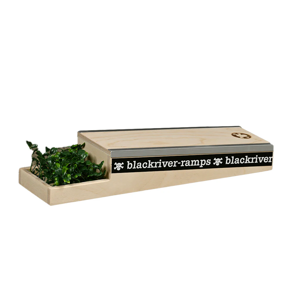 Blackriver Fingerboard Ramps Box 4 - Image 4