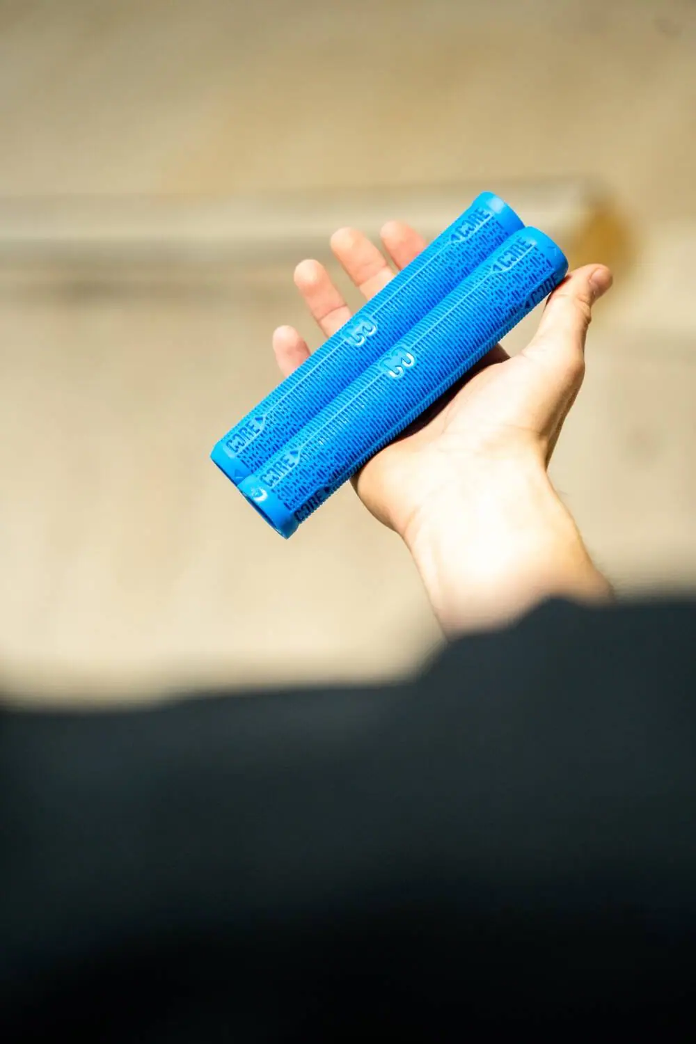 Core Scooter Handlebar Grips Skinny Boy blau - Image 5