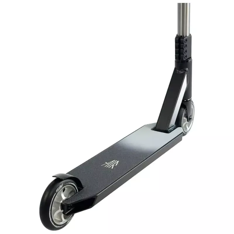 Flyby Air V2 Complete Pro Scooter Black/Chrome - Image 4