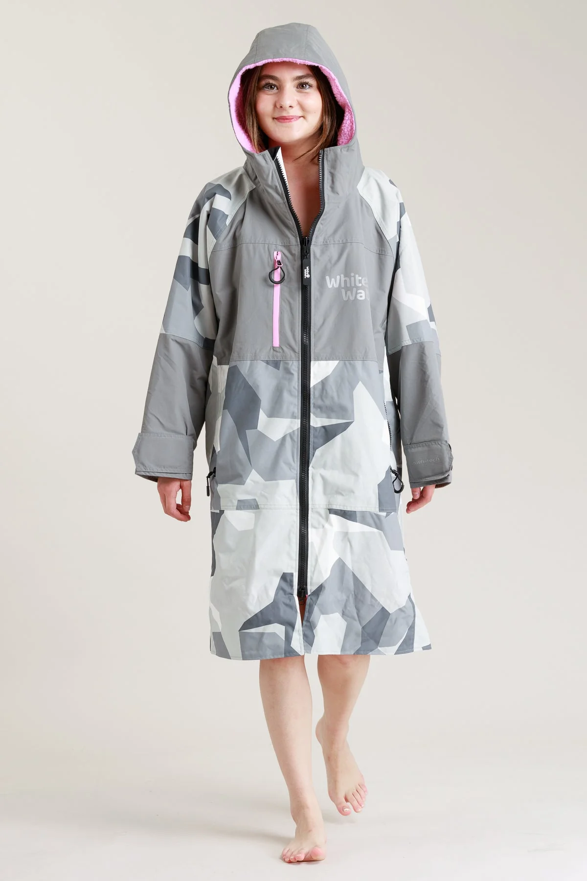 White Water Juniors Hard Shell Robe - Arctic Camo/Pink - Image 2