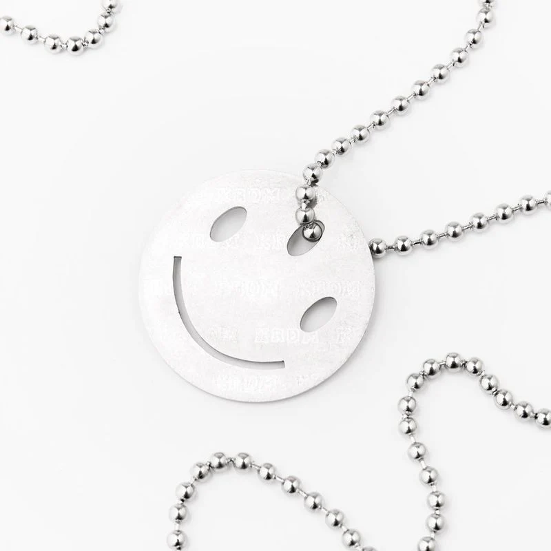 Krom Kendama Chain Coin - Image 3
