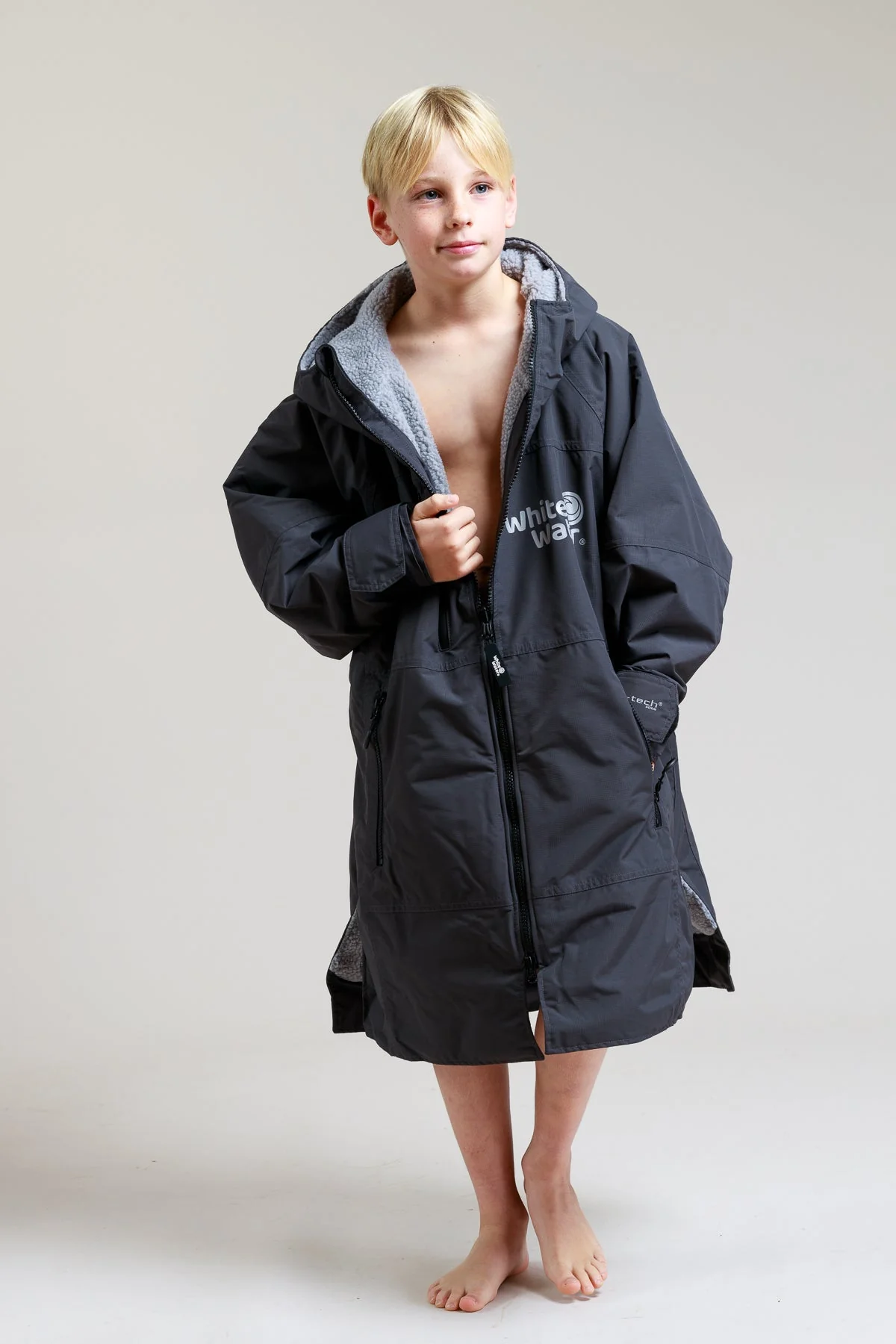 White Water Kids Hard Shell Robe - Black - Image 4