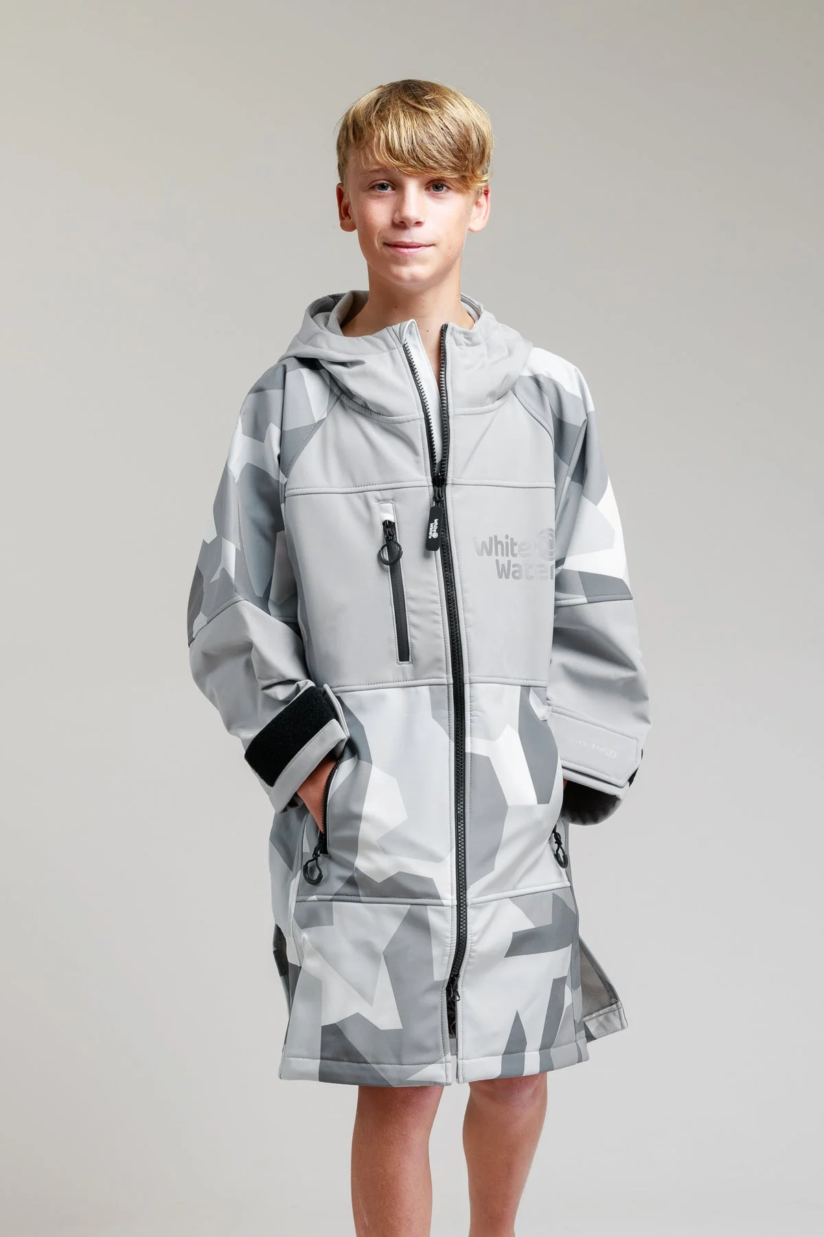 White Water Kids Soft Shell Robe - Arctic Camo - Image 2