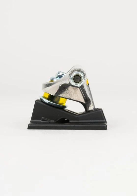 Venture Skateboard Truck Throw Team Edition 5.6 High - Image 2